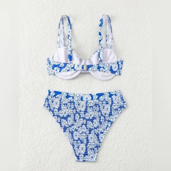 Brand New Floral Blue and White Bikini Set - SZ L - Picture 2 of 4